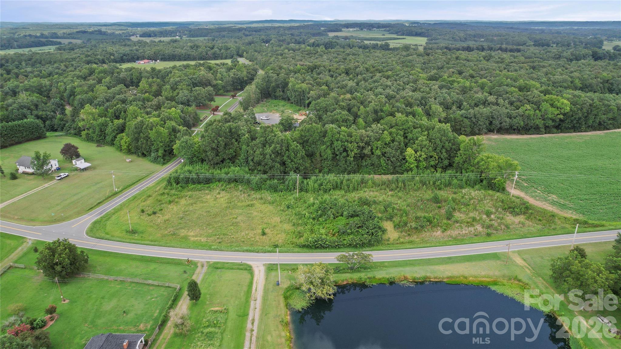 6543 Barrier Store Road Property Photo 2