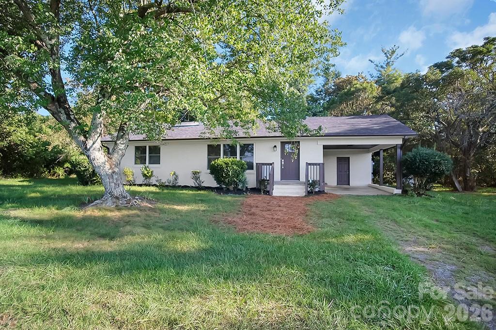 238 Davis Road Property Photo 5