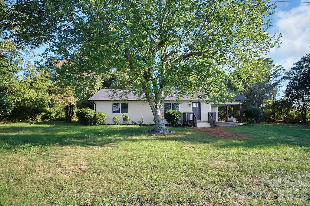 238 Davis Road Property Photo 29
