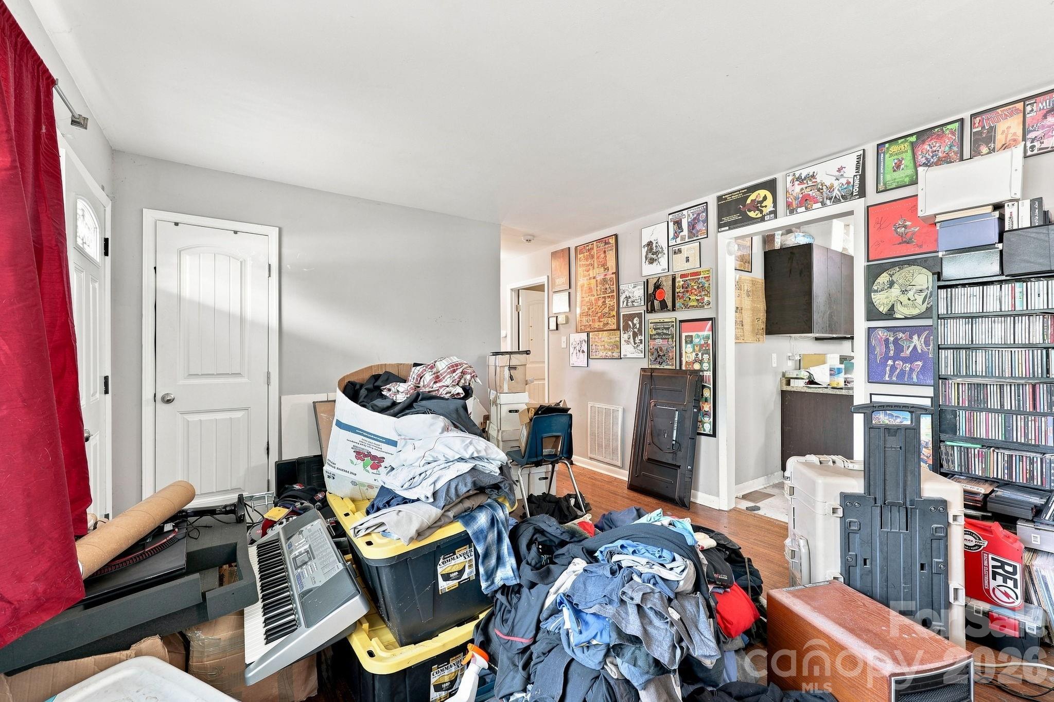1400 Lasalle Street Property Photo 10