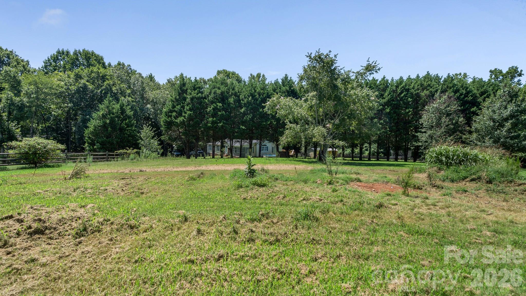 178 Zircon Drive Property Photo 4