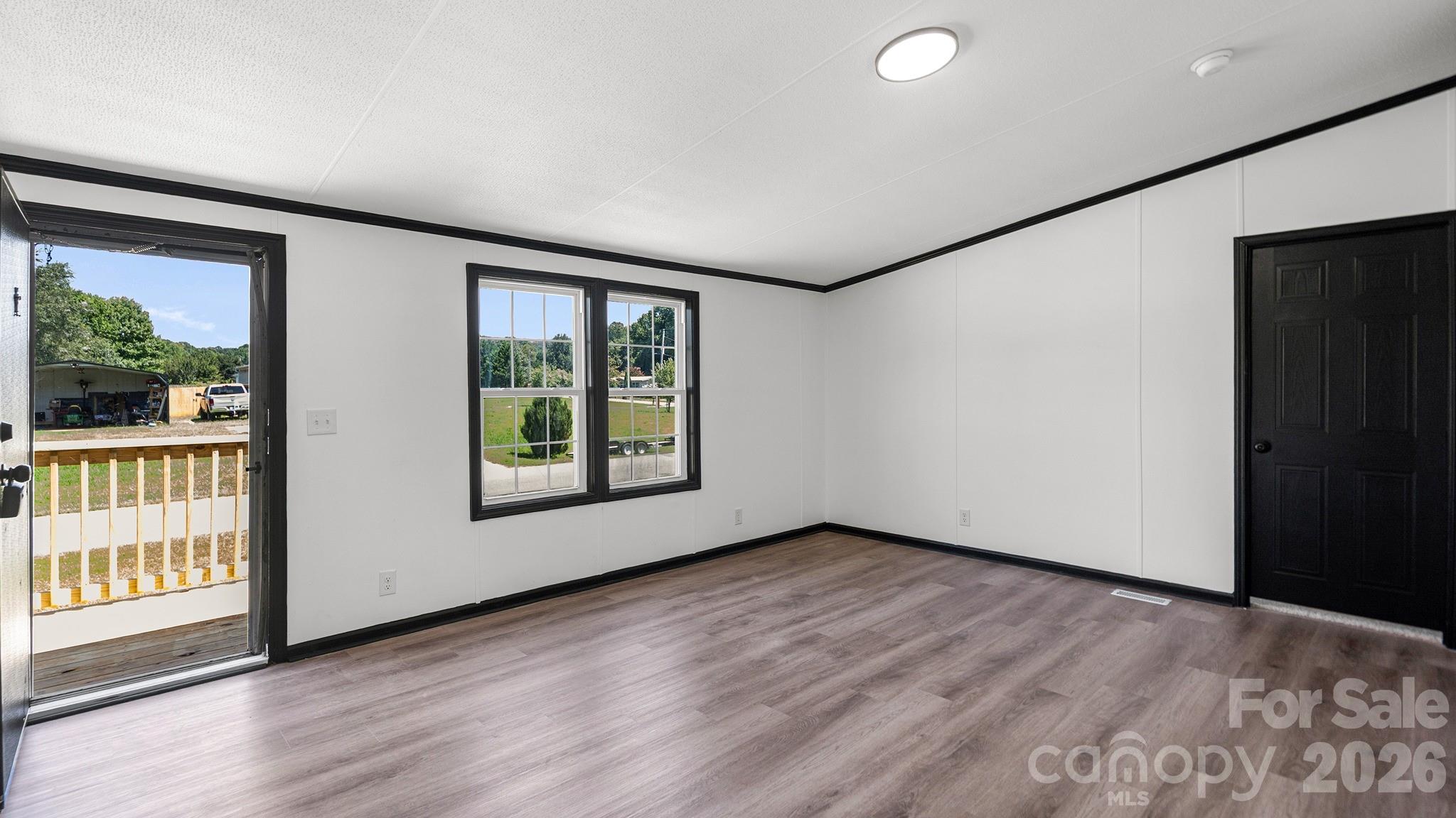 178 Zircon Drive Property Photo 15
