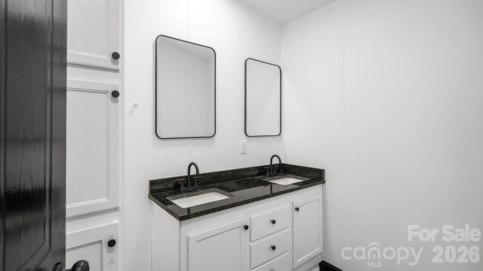 178 Zircon Drive Property Photo 25