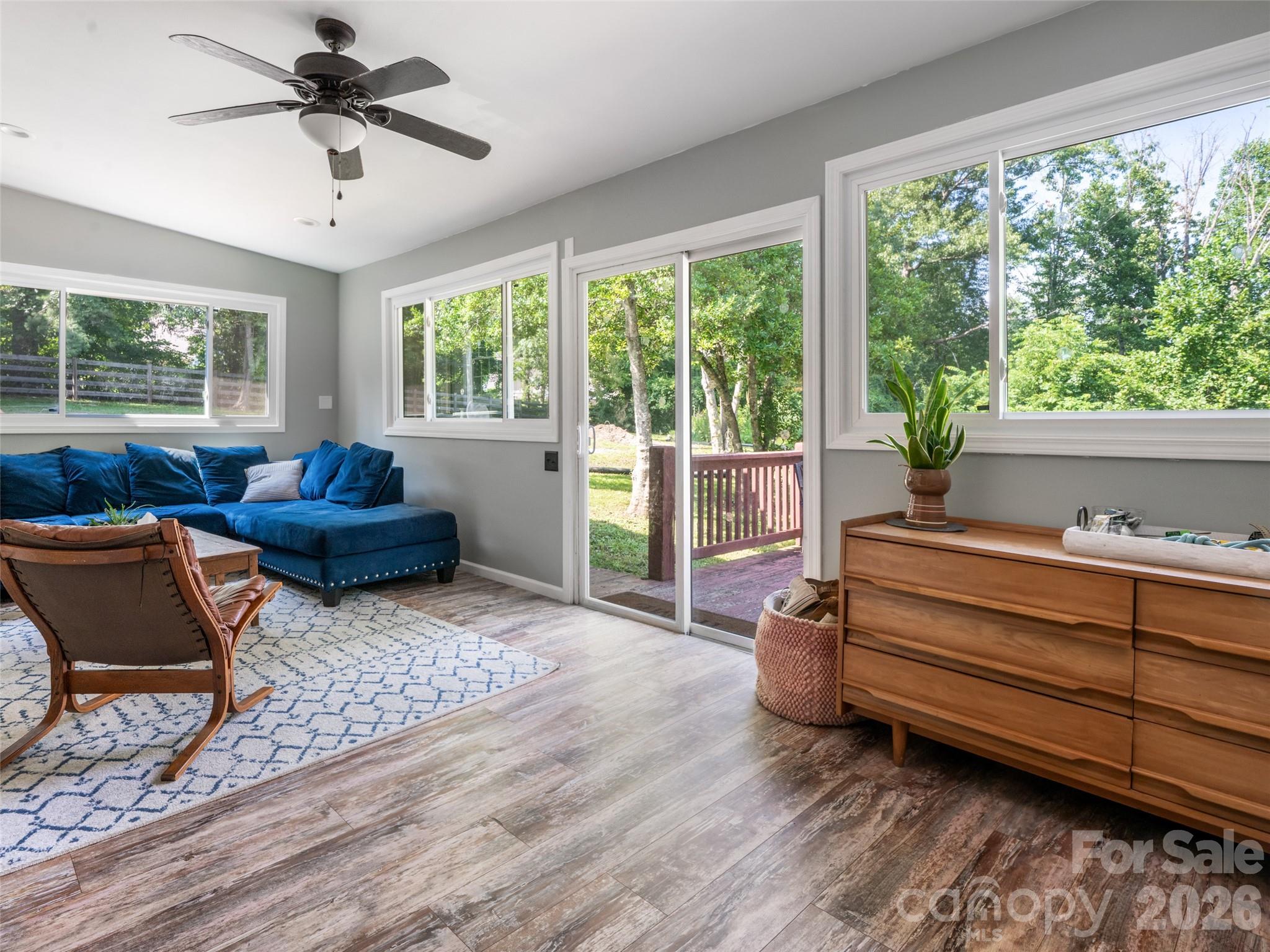 61 Sherwood Forest Drive Property Photo 14