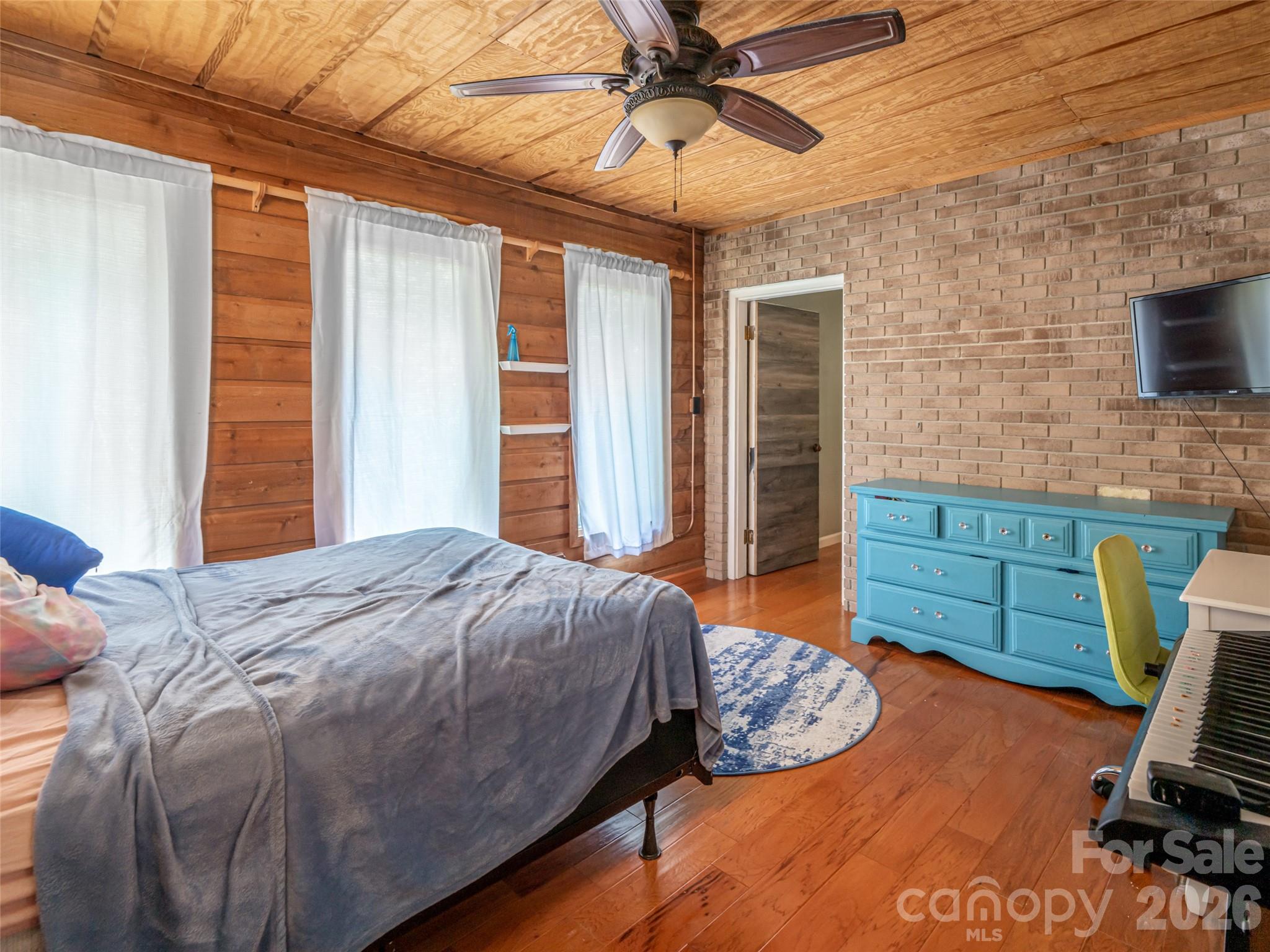 61 Sherwood Forest Drive Property Photo 20
