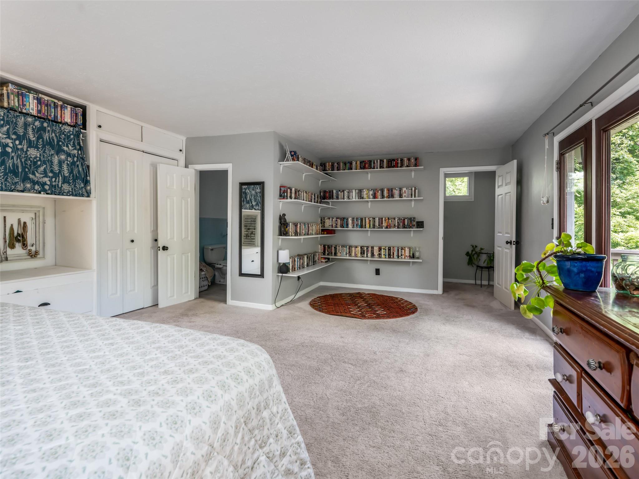 61 Sherwood Forest Drive Property Photo 24