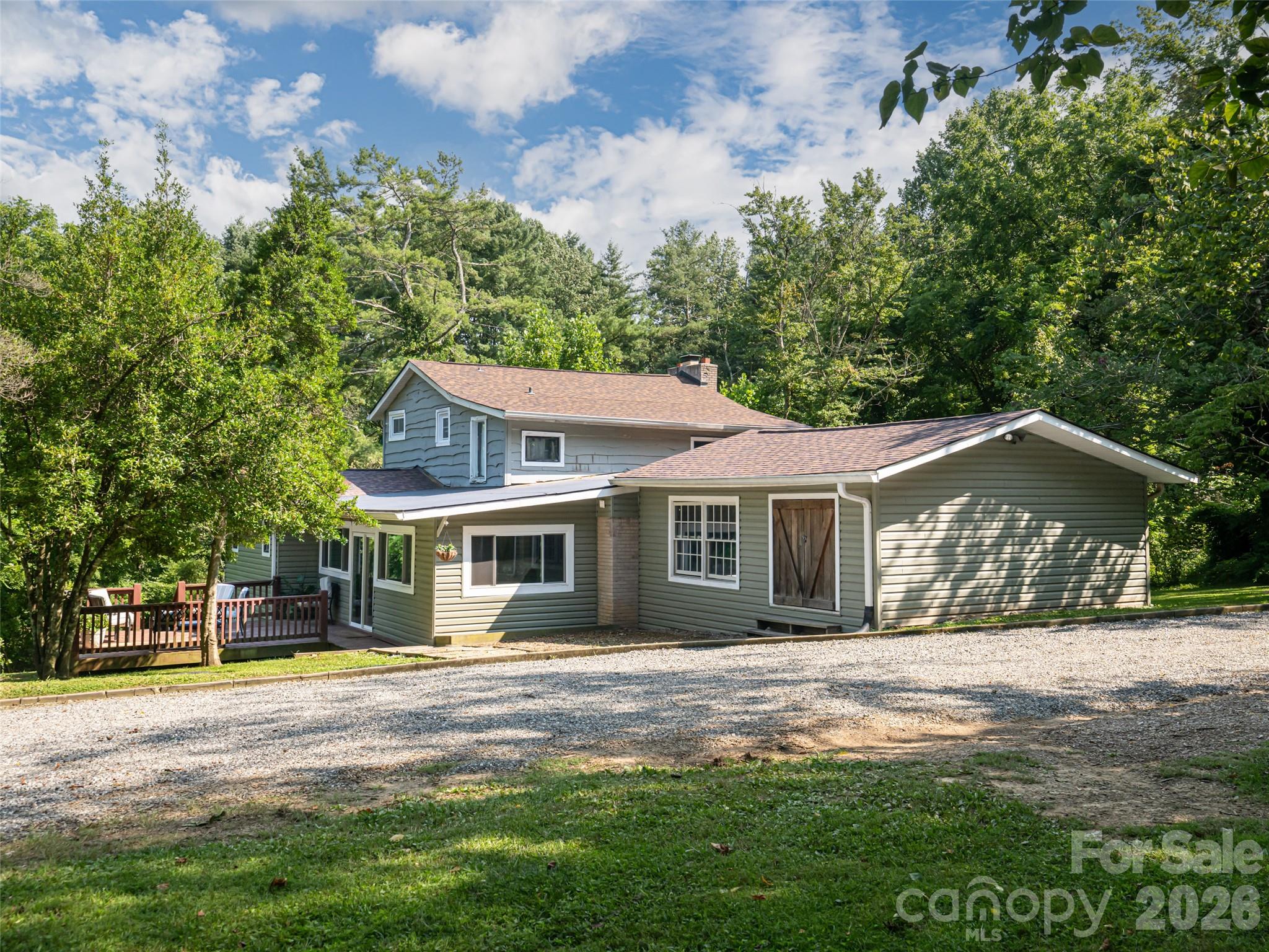 61 Sherwood Forest Drive Property Photo 28