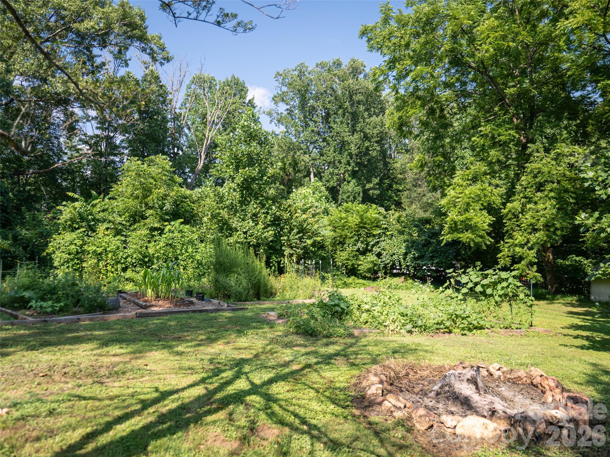 61 Sherwood Forest Drive Property Photo 35