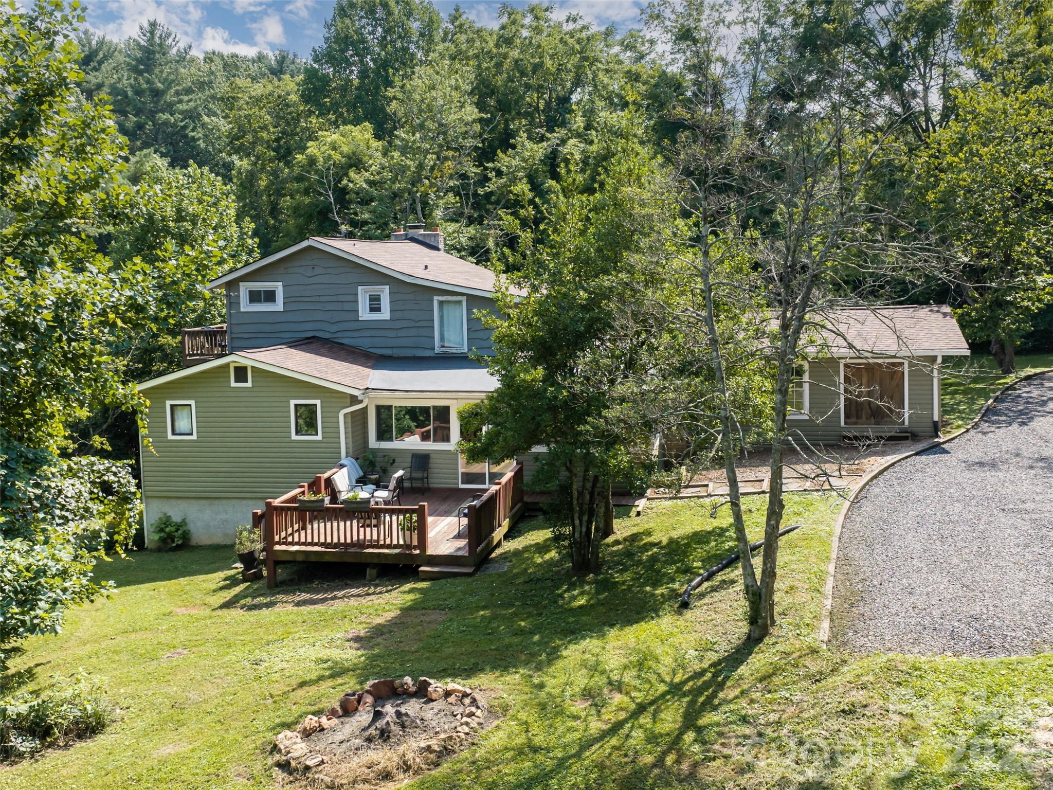 61 Sherwood Forest Drive Property Photo 43
