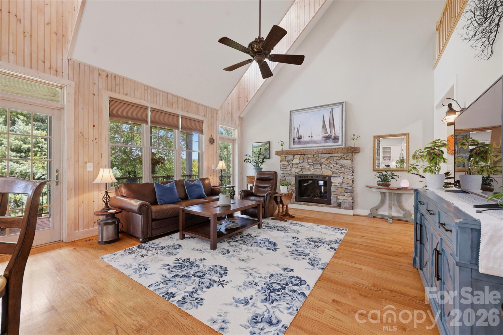 292 Charter Ridge Property Photo 10