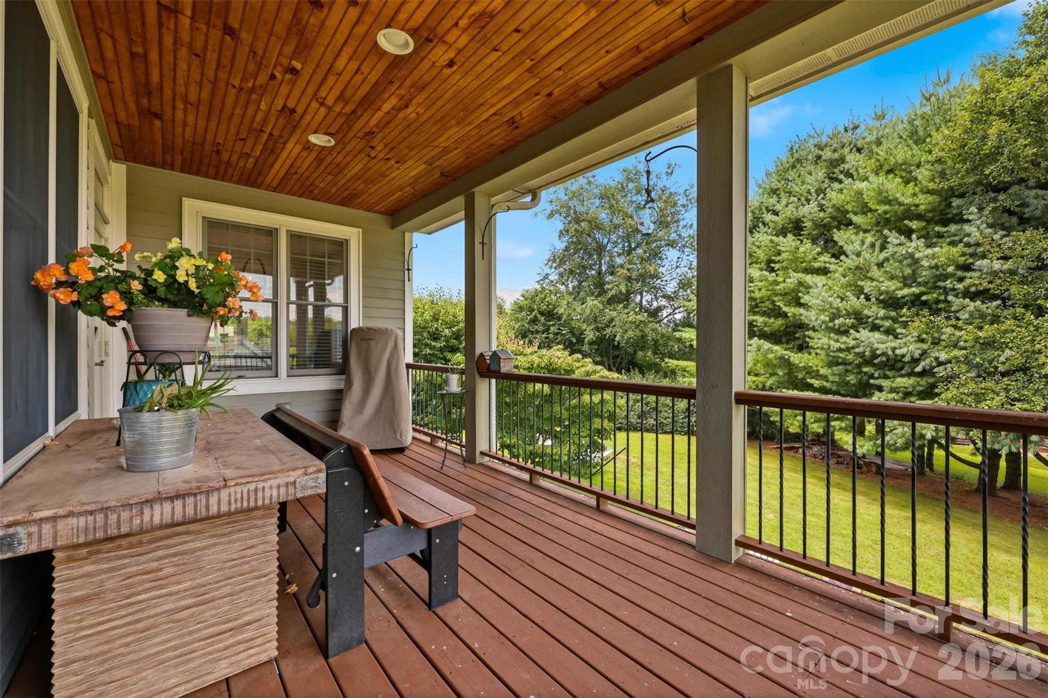 292 Charter Ridge Property Photo 35
