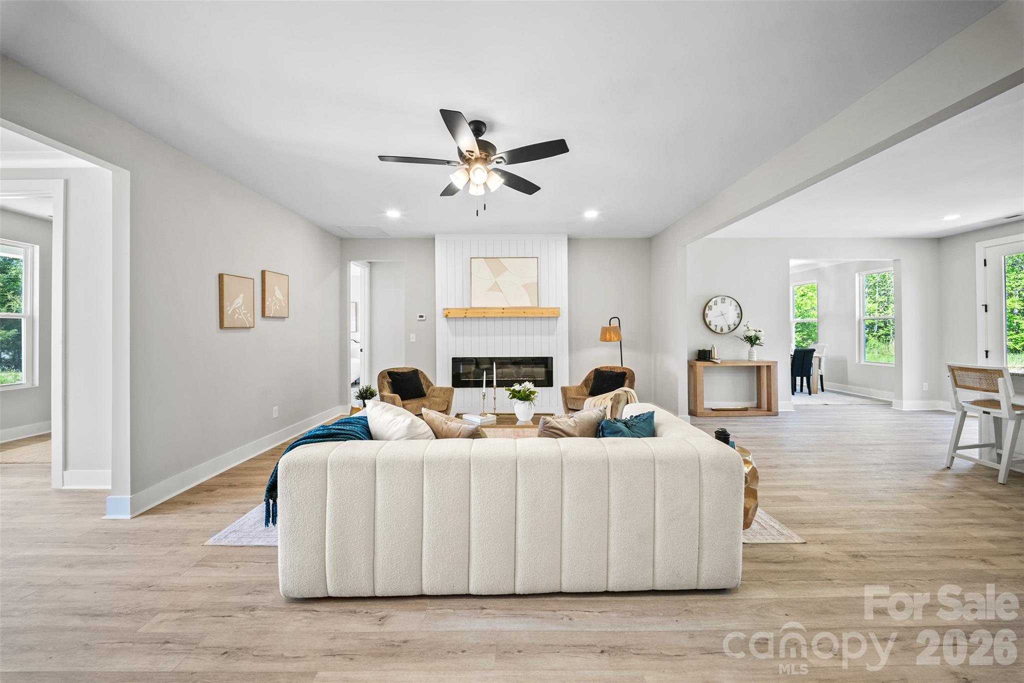 210 Silver Creek Drive Property Photo 4
