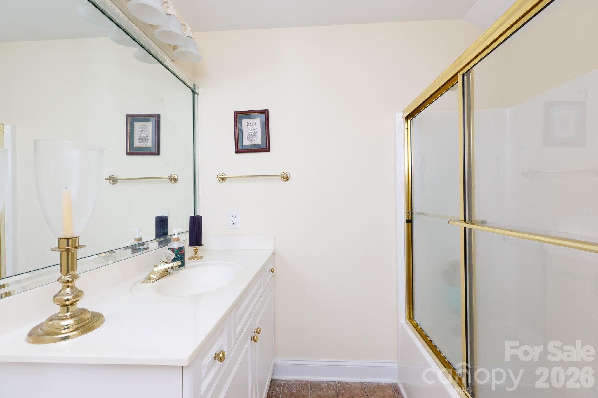 952 Lake Club Drive Property Photo 23