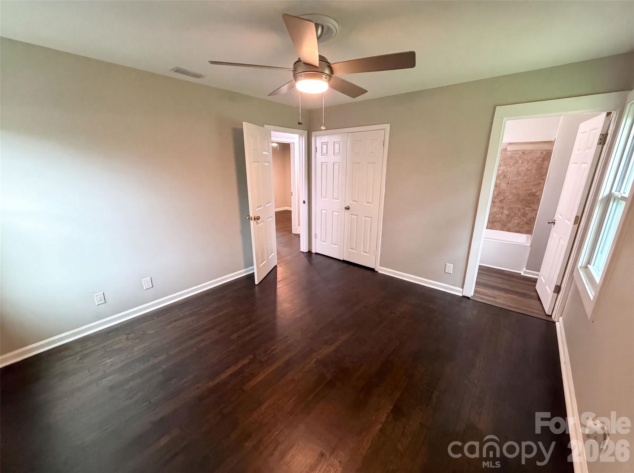 528 Kentbrook Drive Property Photo 12