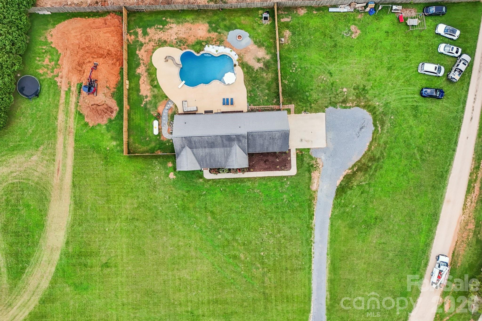 274 Cruse Road Property Photo 3
