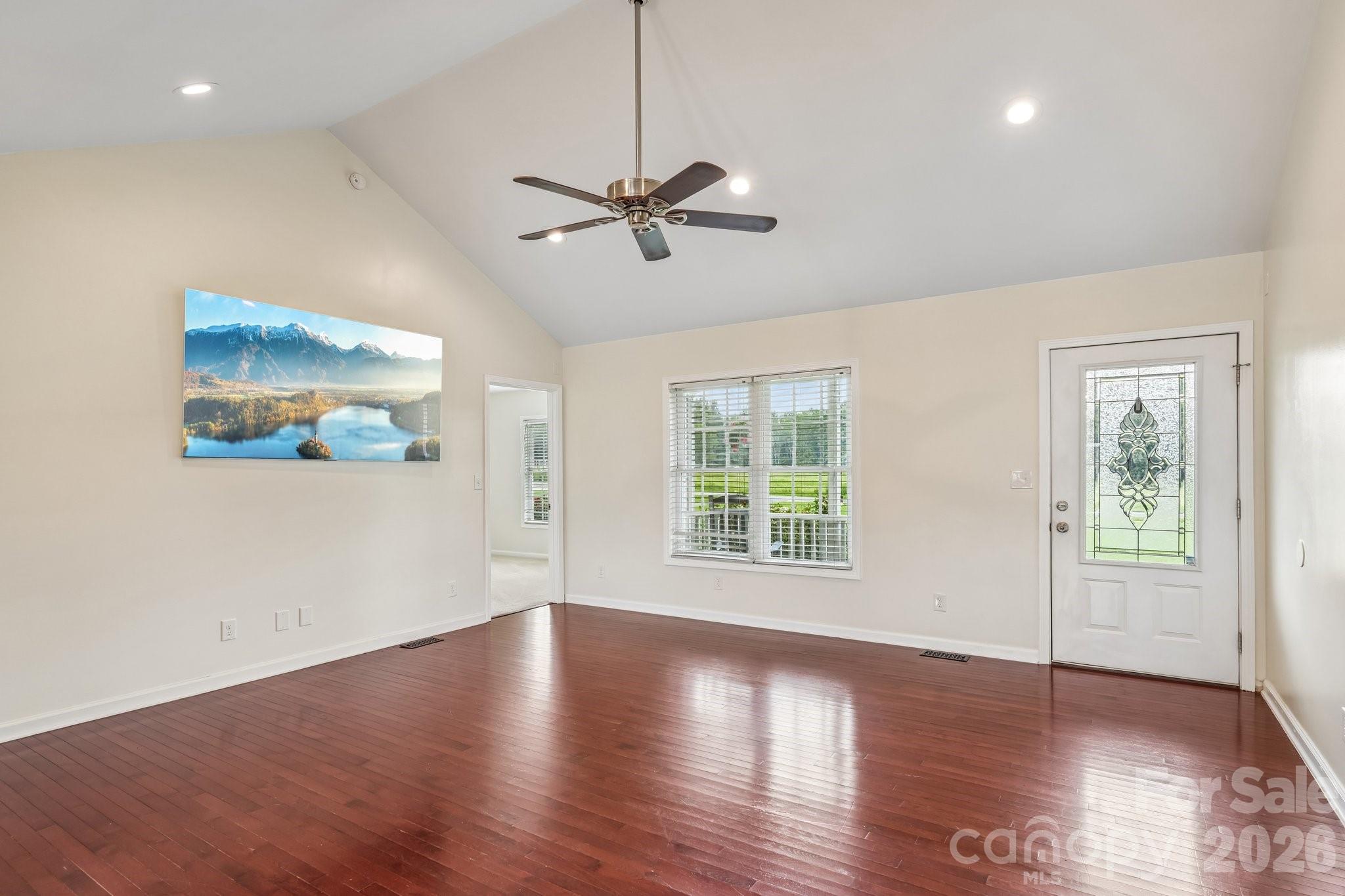 274 Cruse Road Property Photo 9