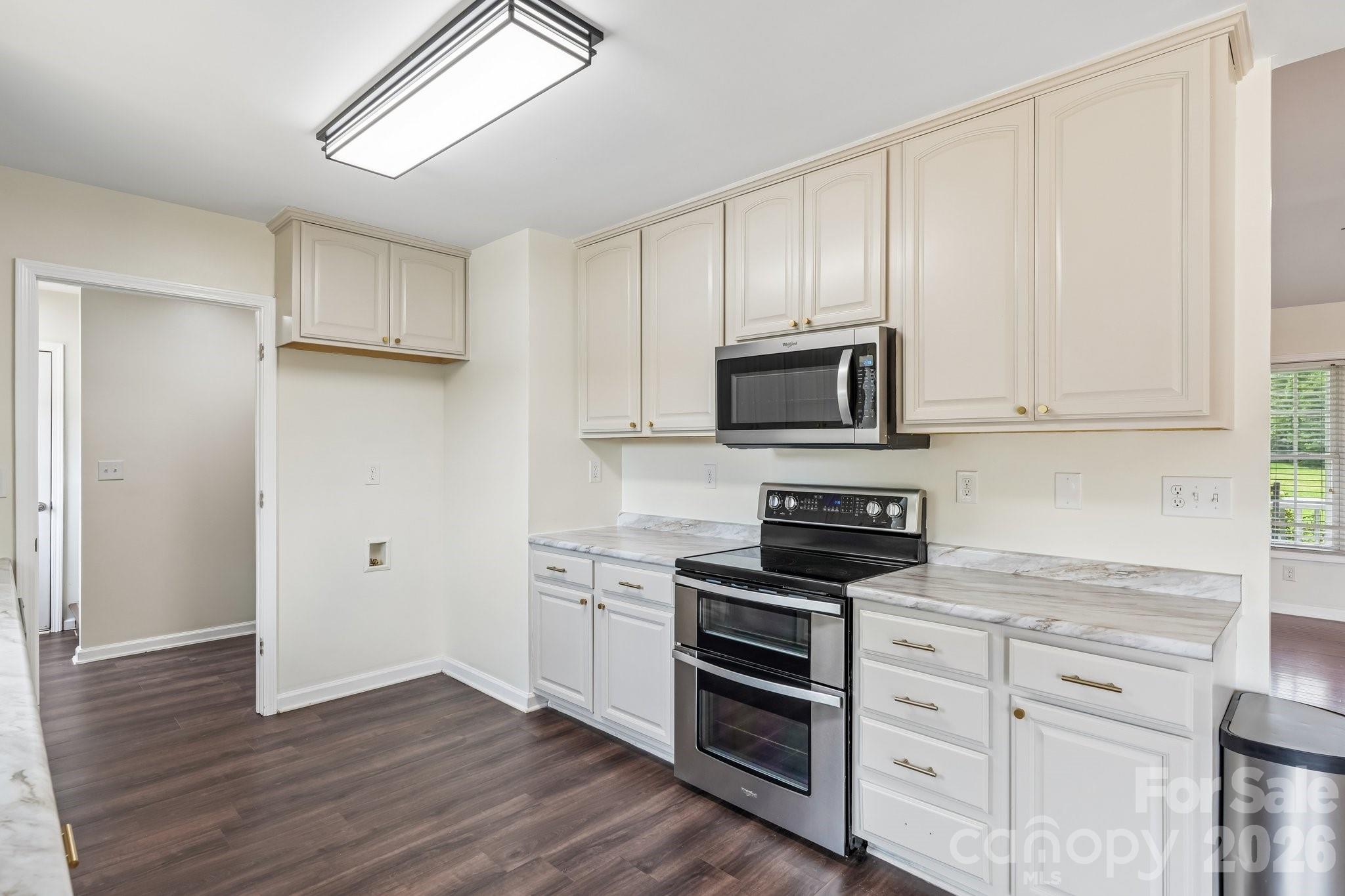274 Cruse Road Property Photo 14