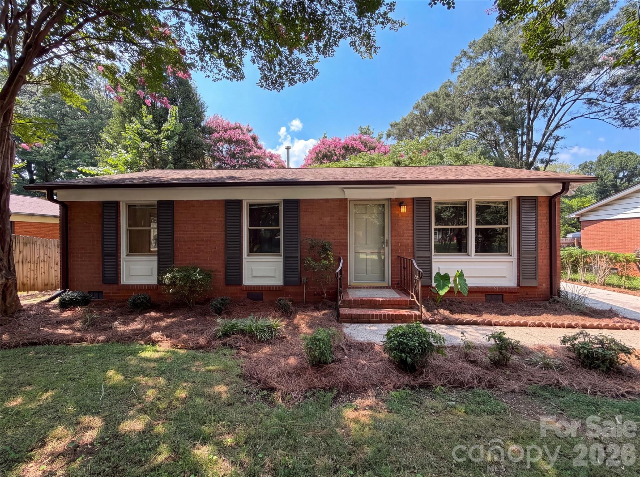 713 Ridgedale Court Property Photo 1