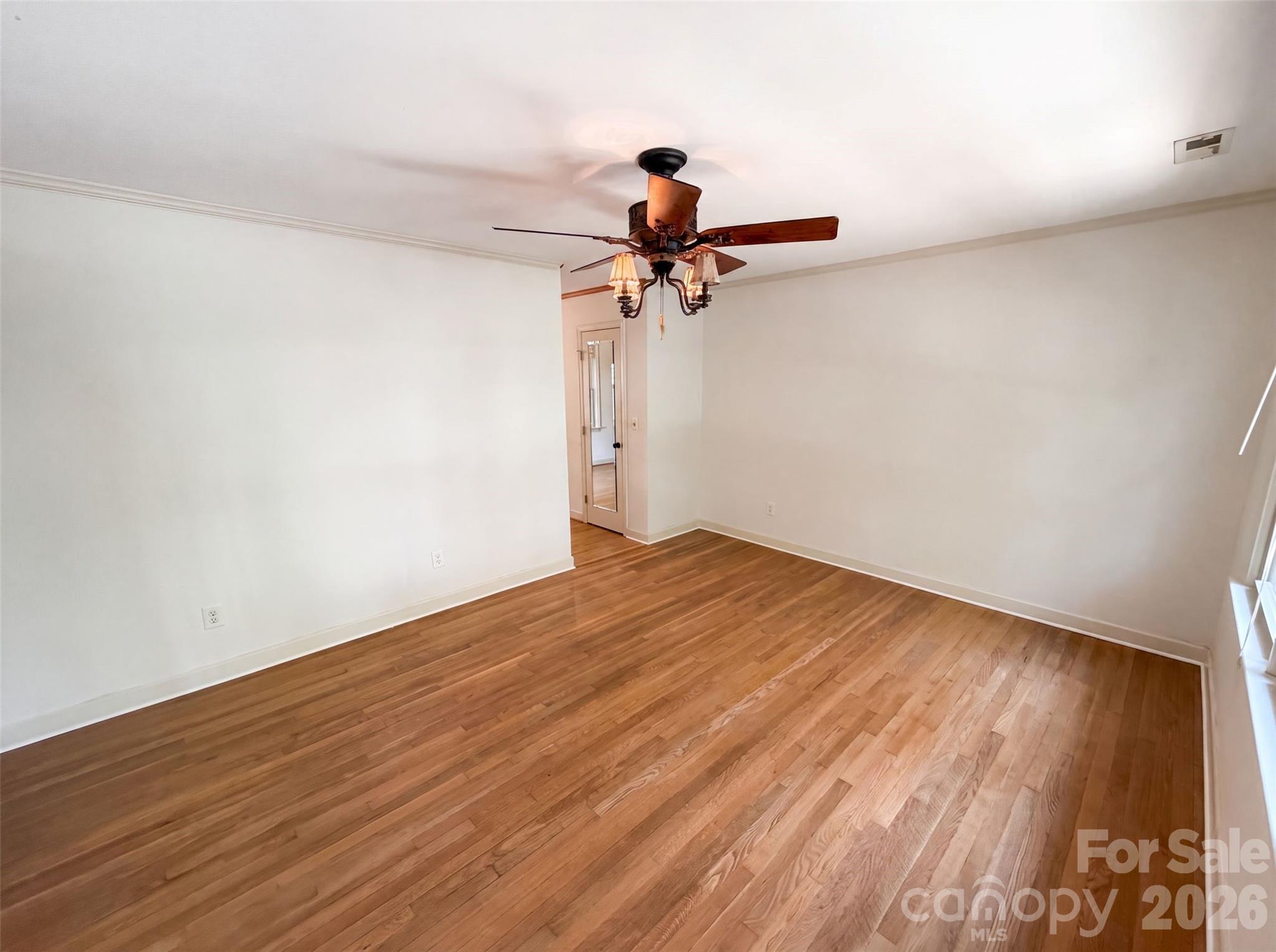 713 Ridgedale Court Property Photo 6
