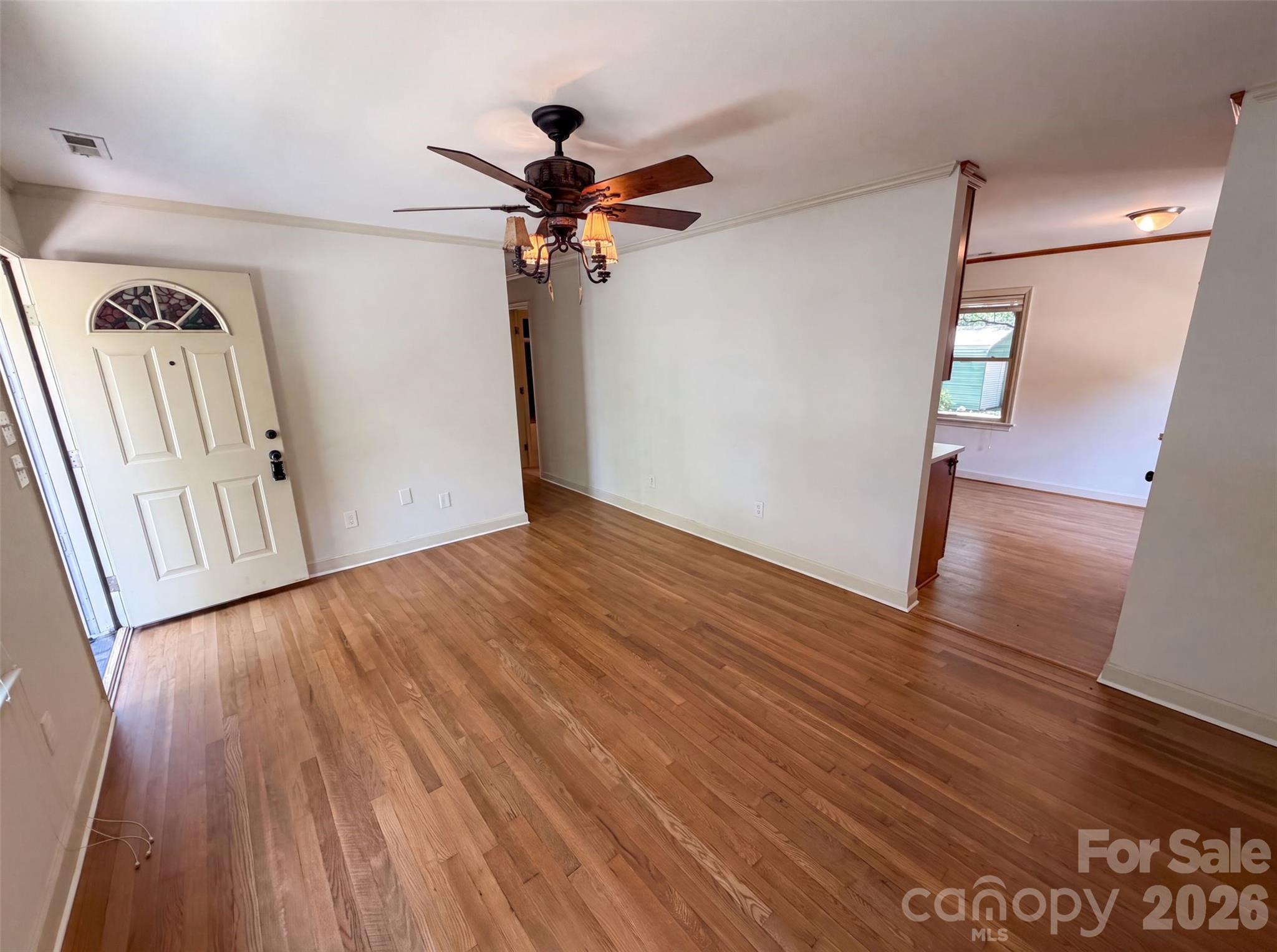 713 Ridgedale Court Property Photo 7