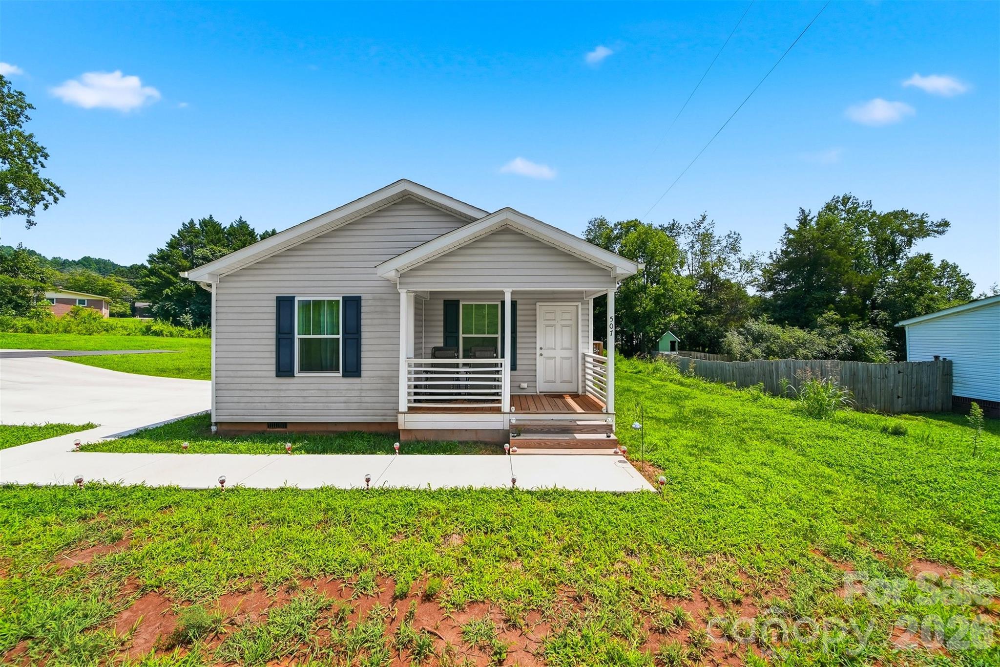 507 Hopewell Road Property Photo 1