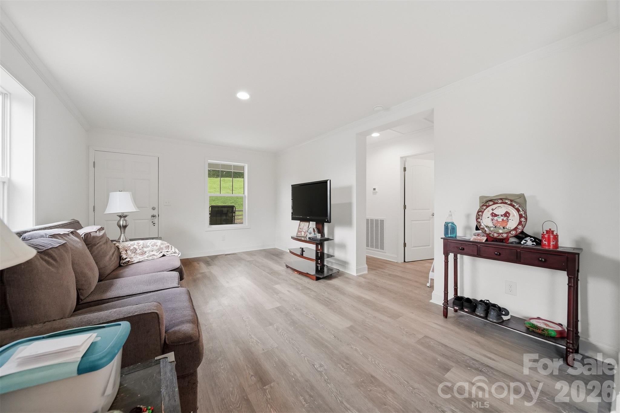 507 Hopewell Road Property Photo 6