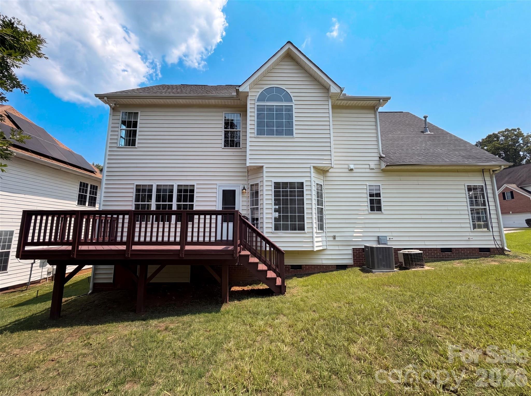 2318 Phlox Court Property Photo 5