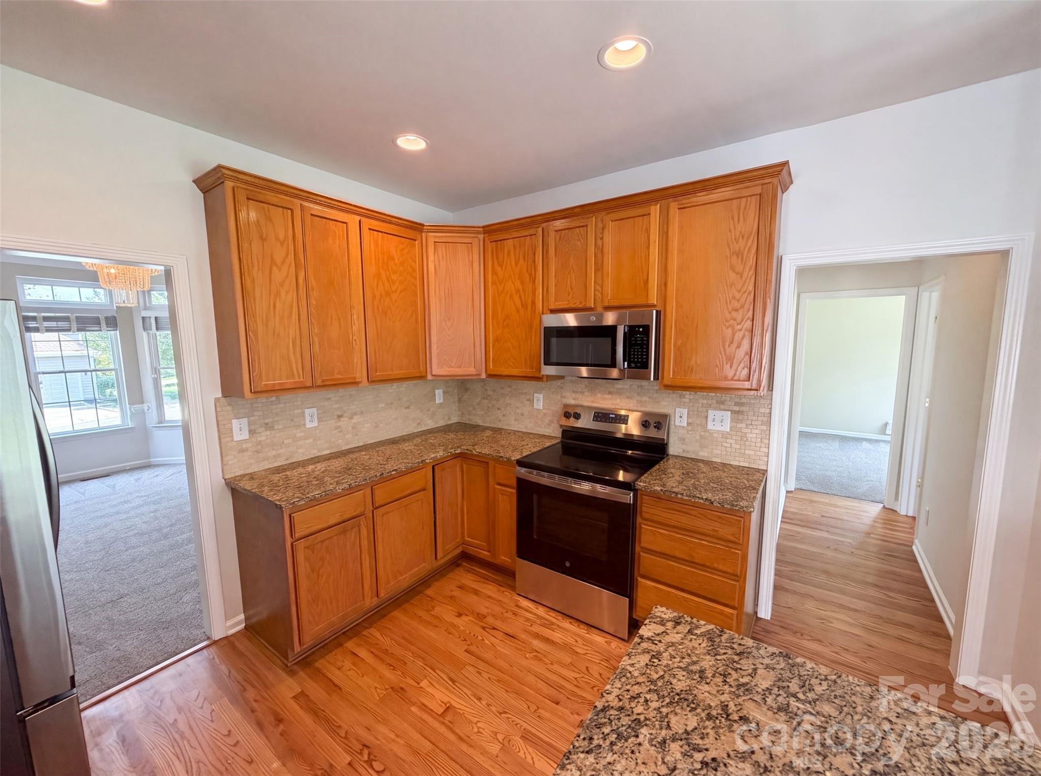 2318 Phlox Court Property Photo 12