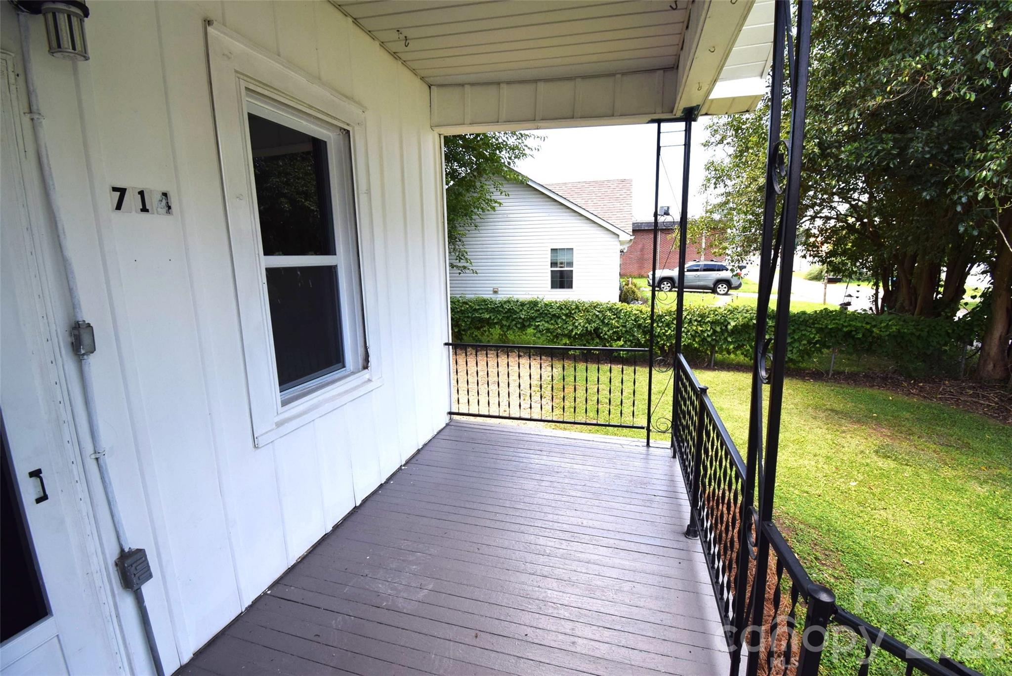 714 A Street Property Photo 4