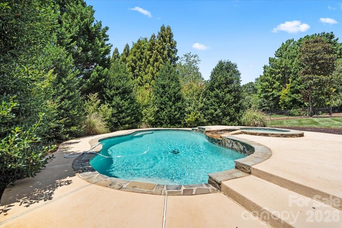 109 Pauls Lane Property Photo 3