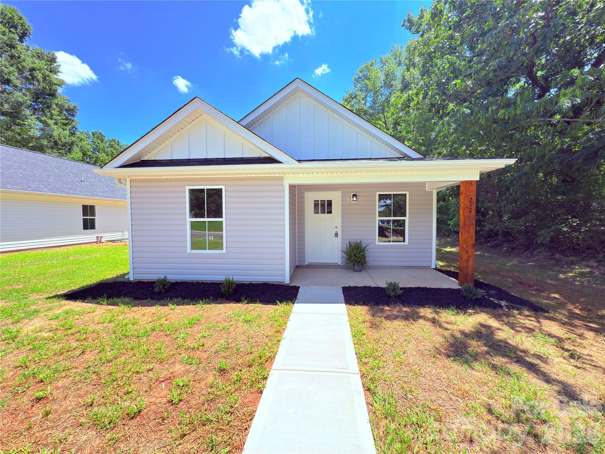 257 Anson Avenue Property Photo 1