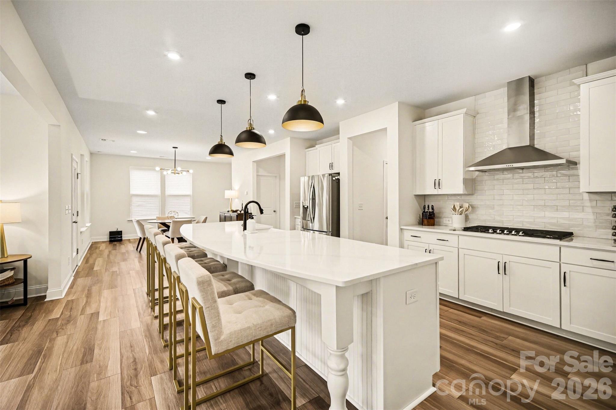 6043 Jepson Court Property Photo
