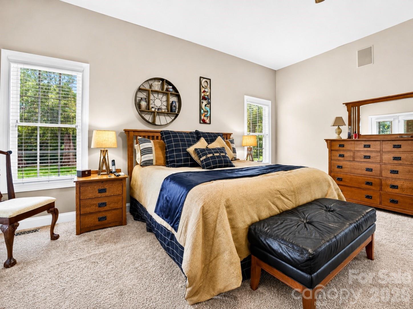 2027 Meadow Run Drive Property Photo 19