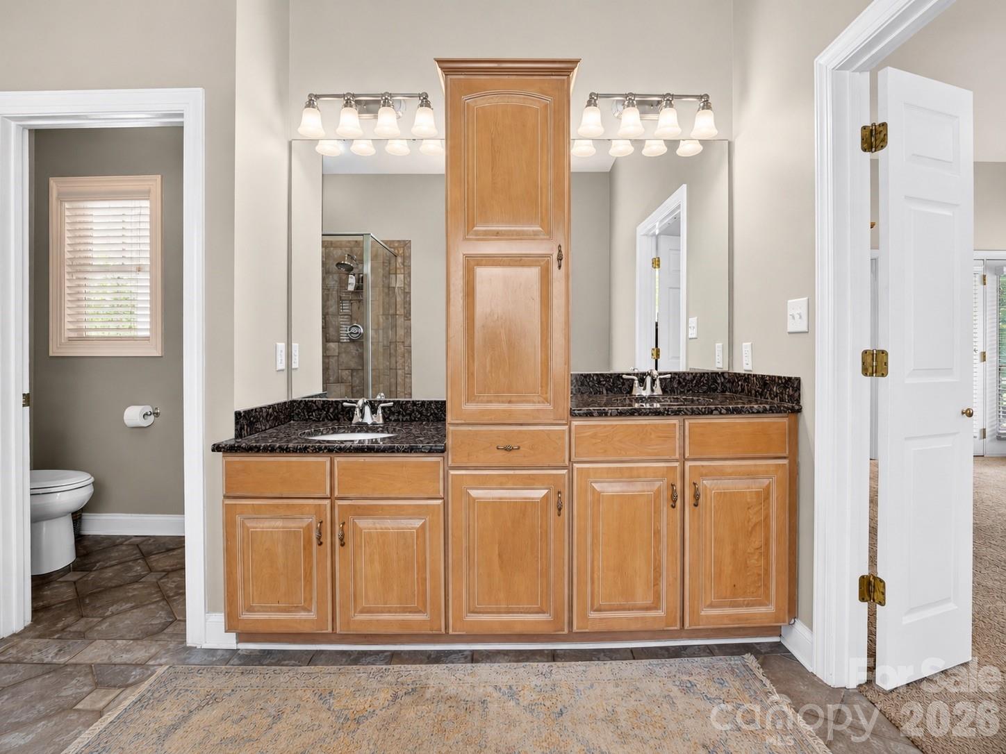 2027 Meadow Run Drive Property Photo 22