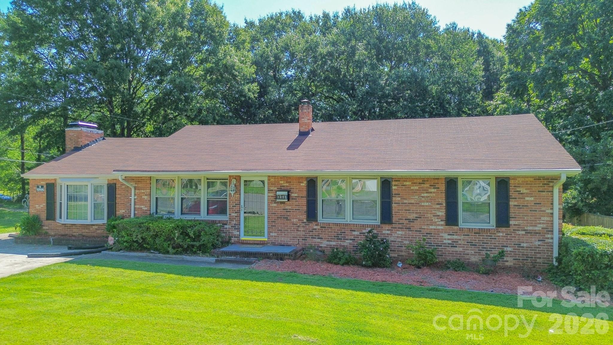 1708 Belmar Drive Property Photo 2