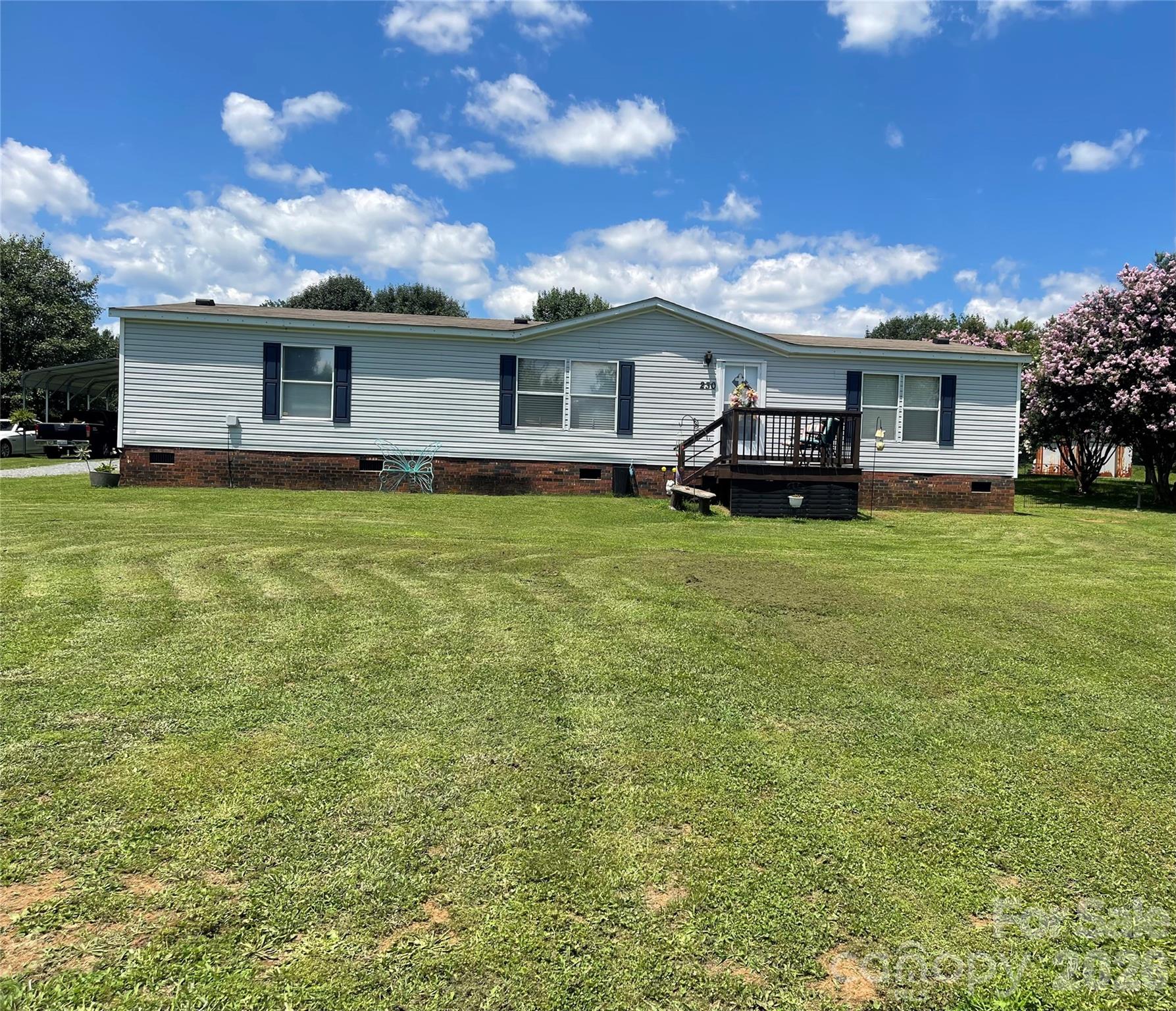 230 Boyles Road Property Photo 1