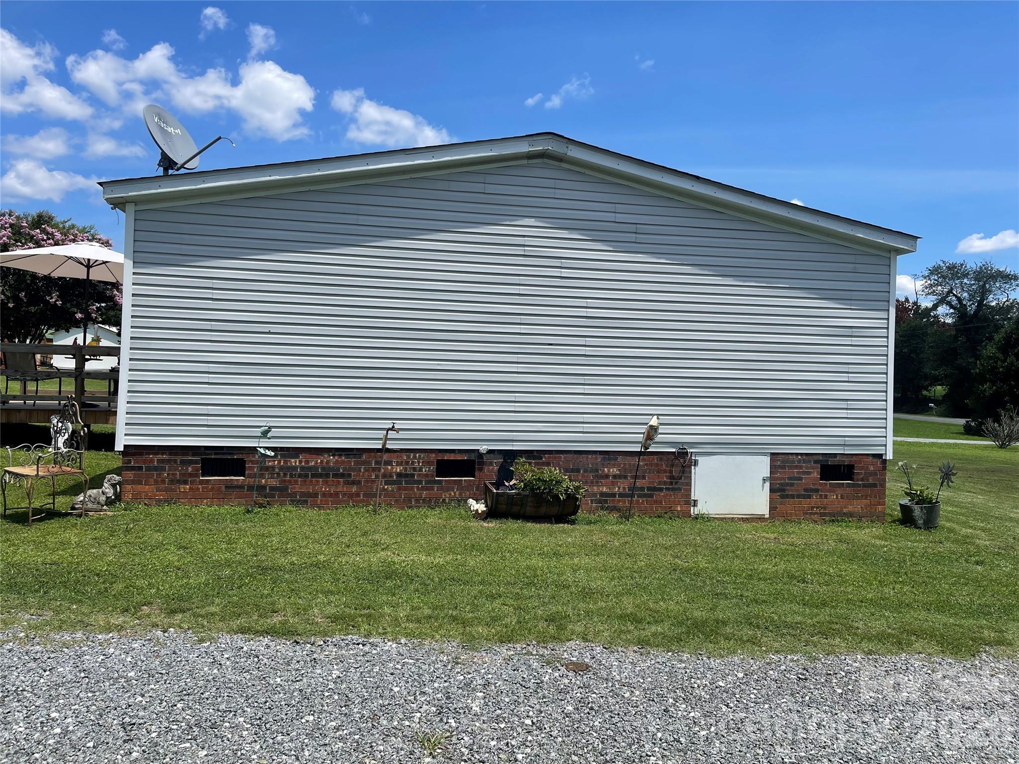 230 Boyles Road Property Photo 4