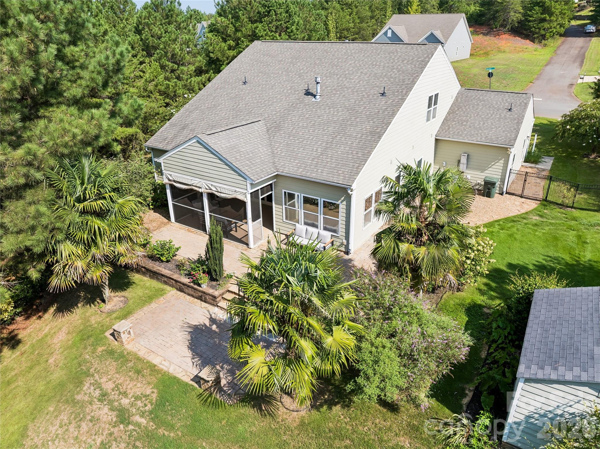 10177 Lakeshore Drive Property Photo 46