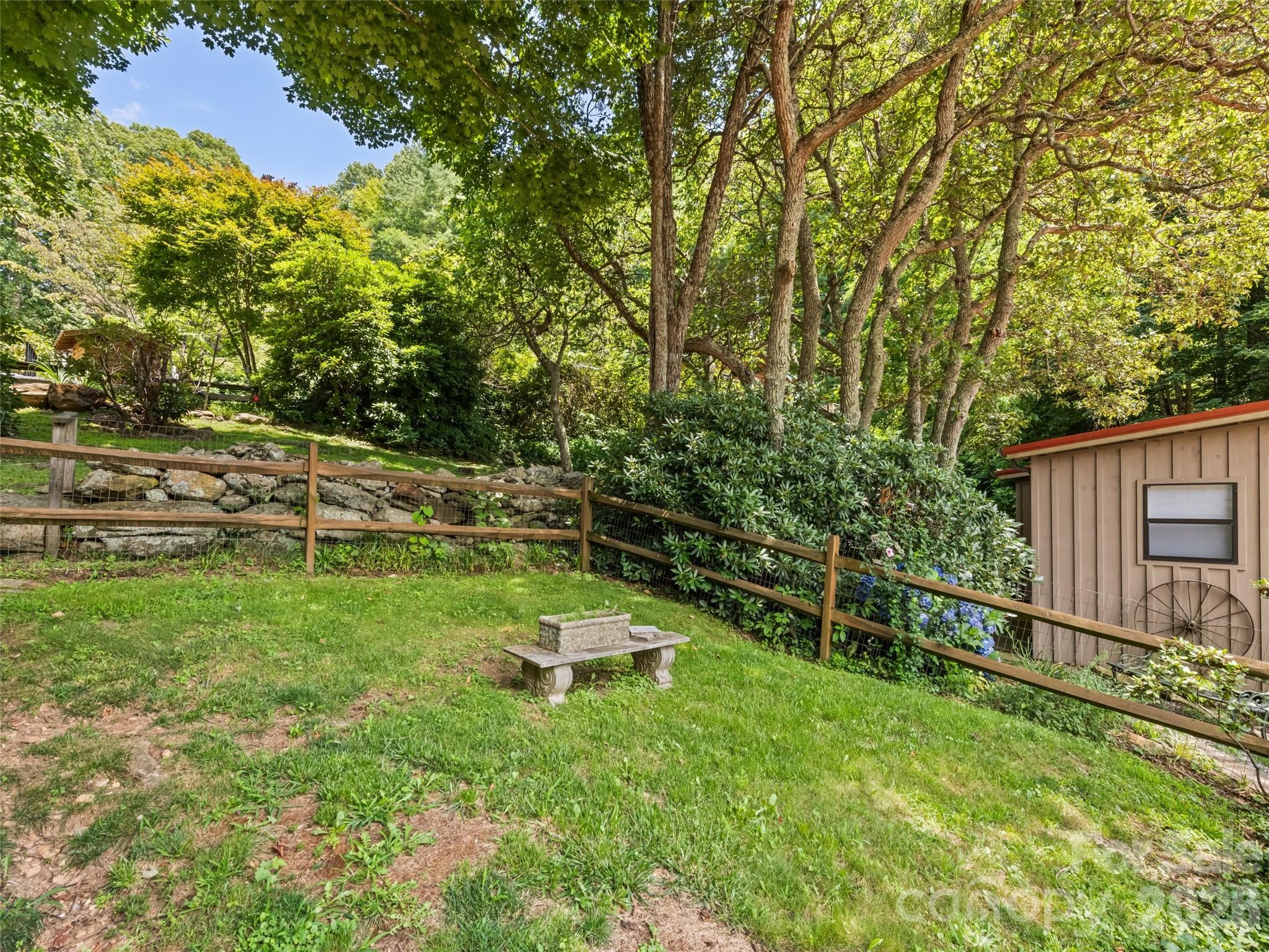 404 Red Bank Road Property Photo 9