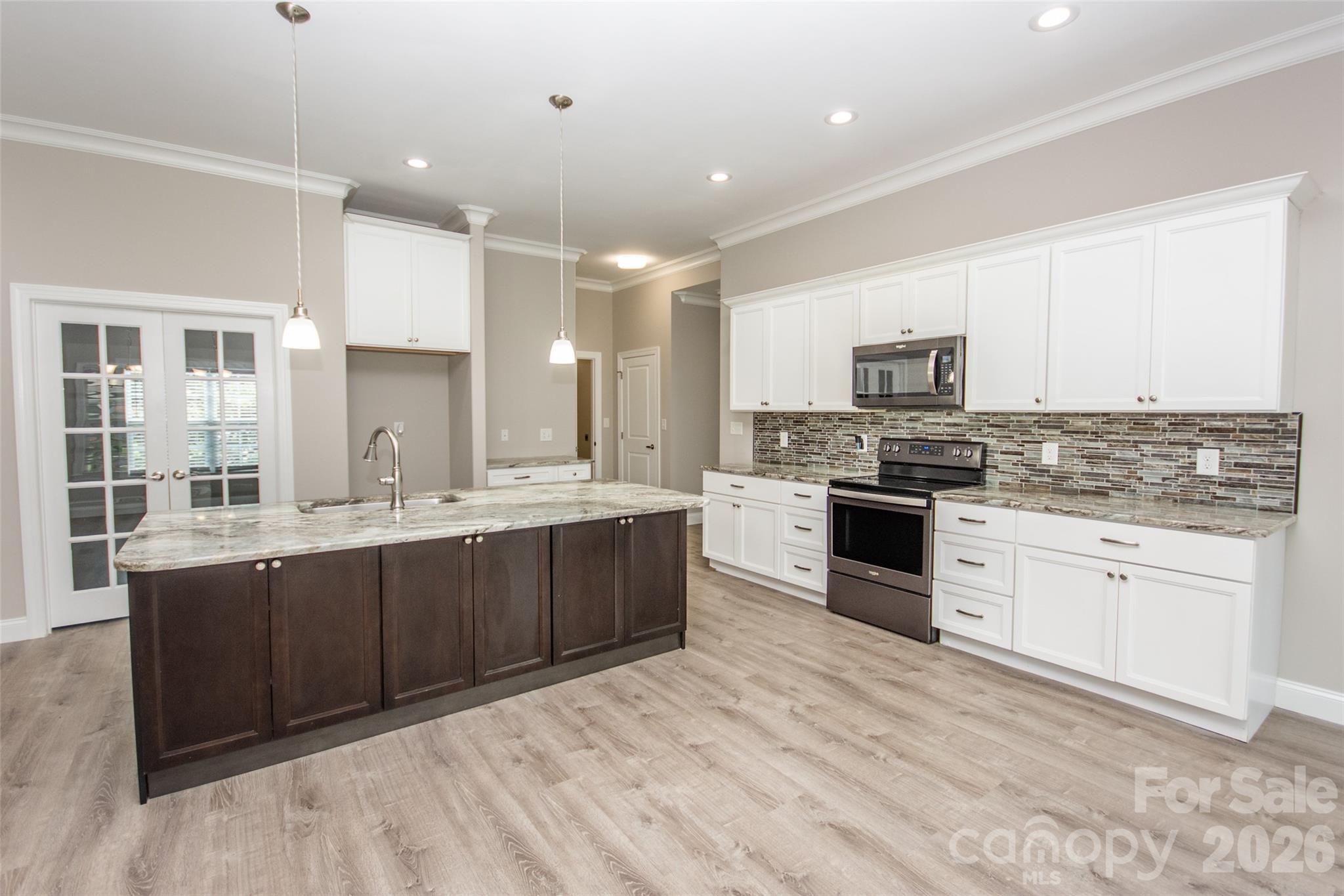 317 Thistle Lane Property Photo 9