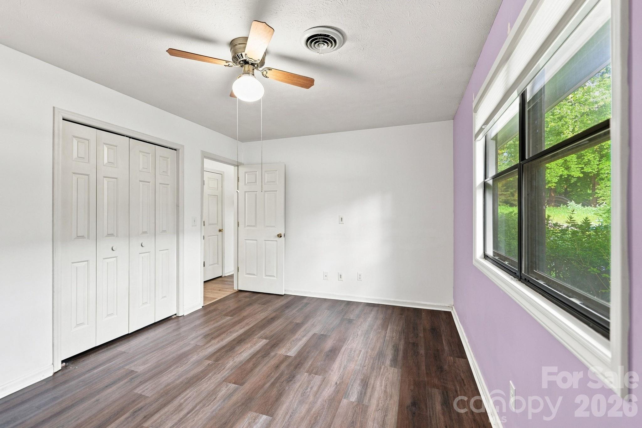 703 Farmington Circle Property Photo 10