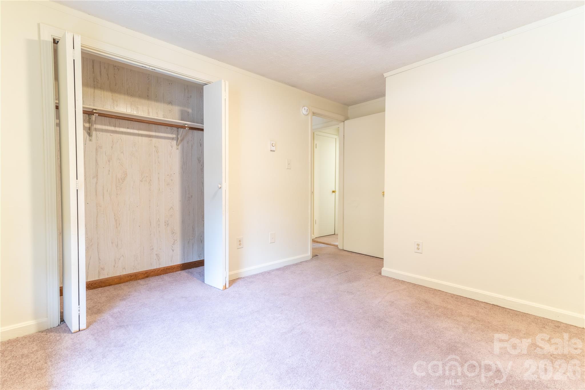 157 Stoneybrook Court C6 Property Photo 6