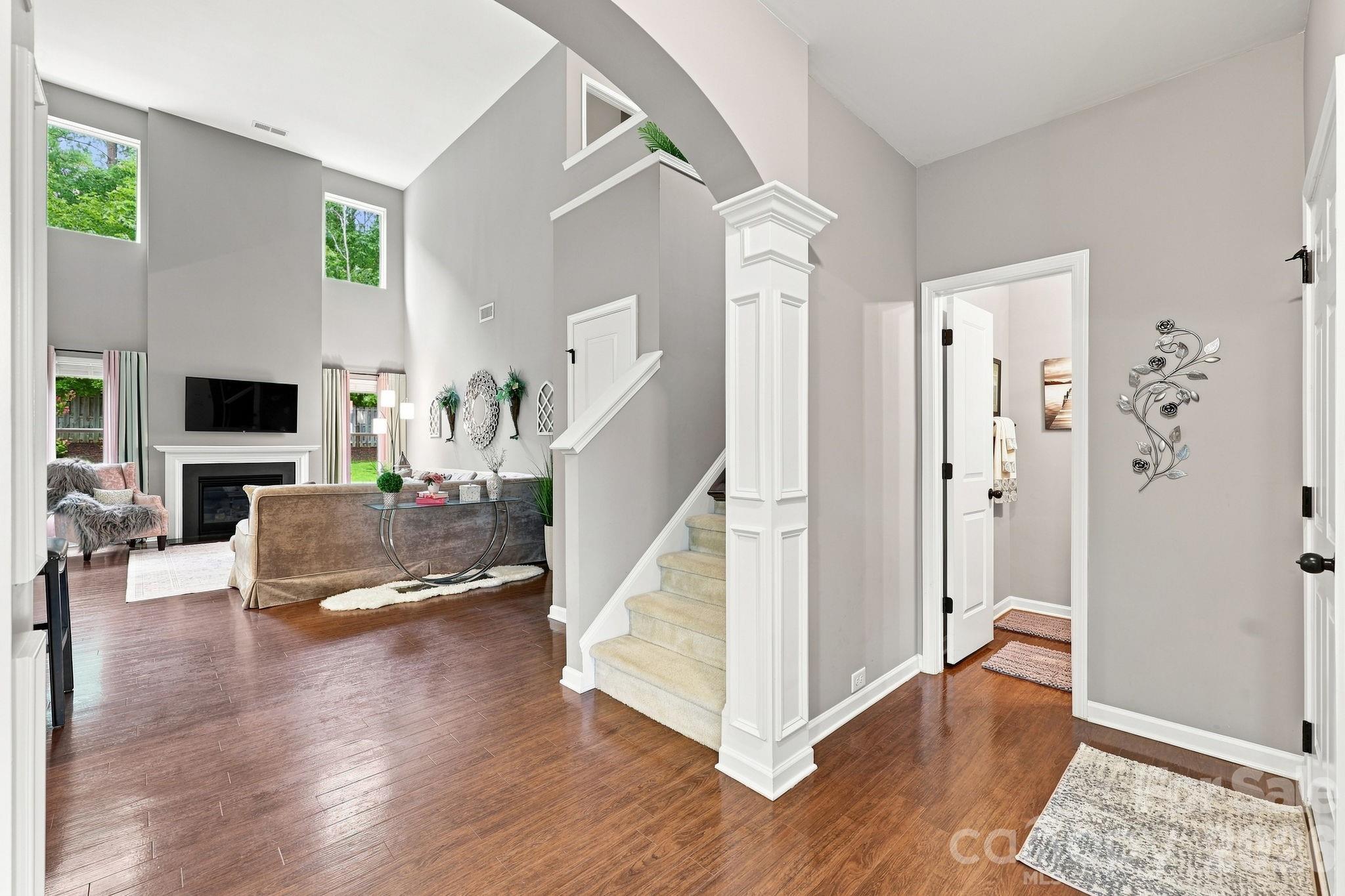 608 Augustus Lane Property Photo 6