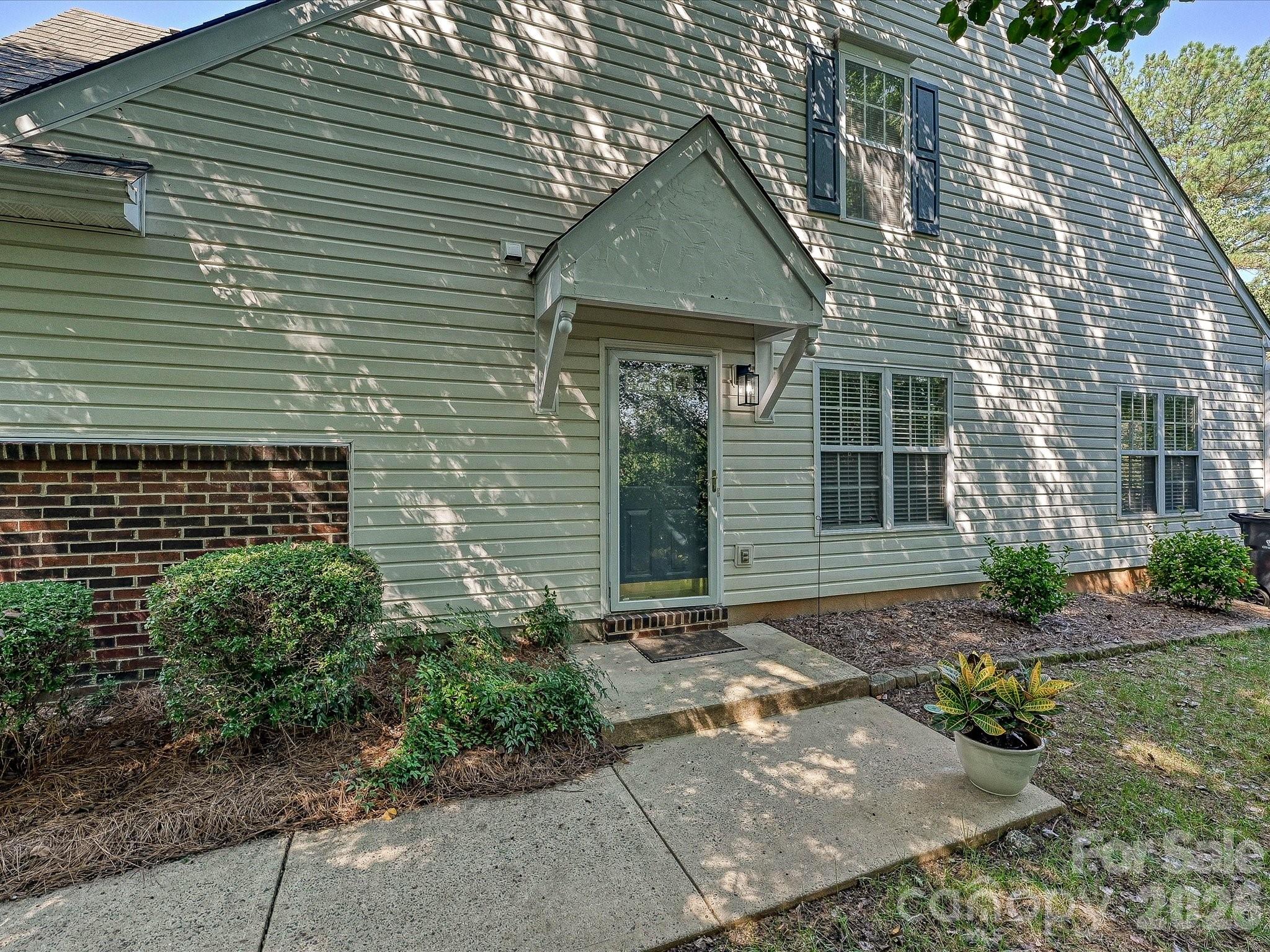 8810 Scotch Heather Way Property Photo 29