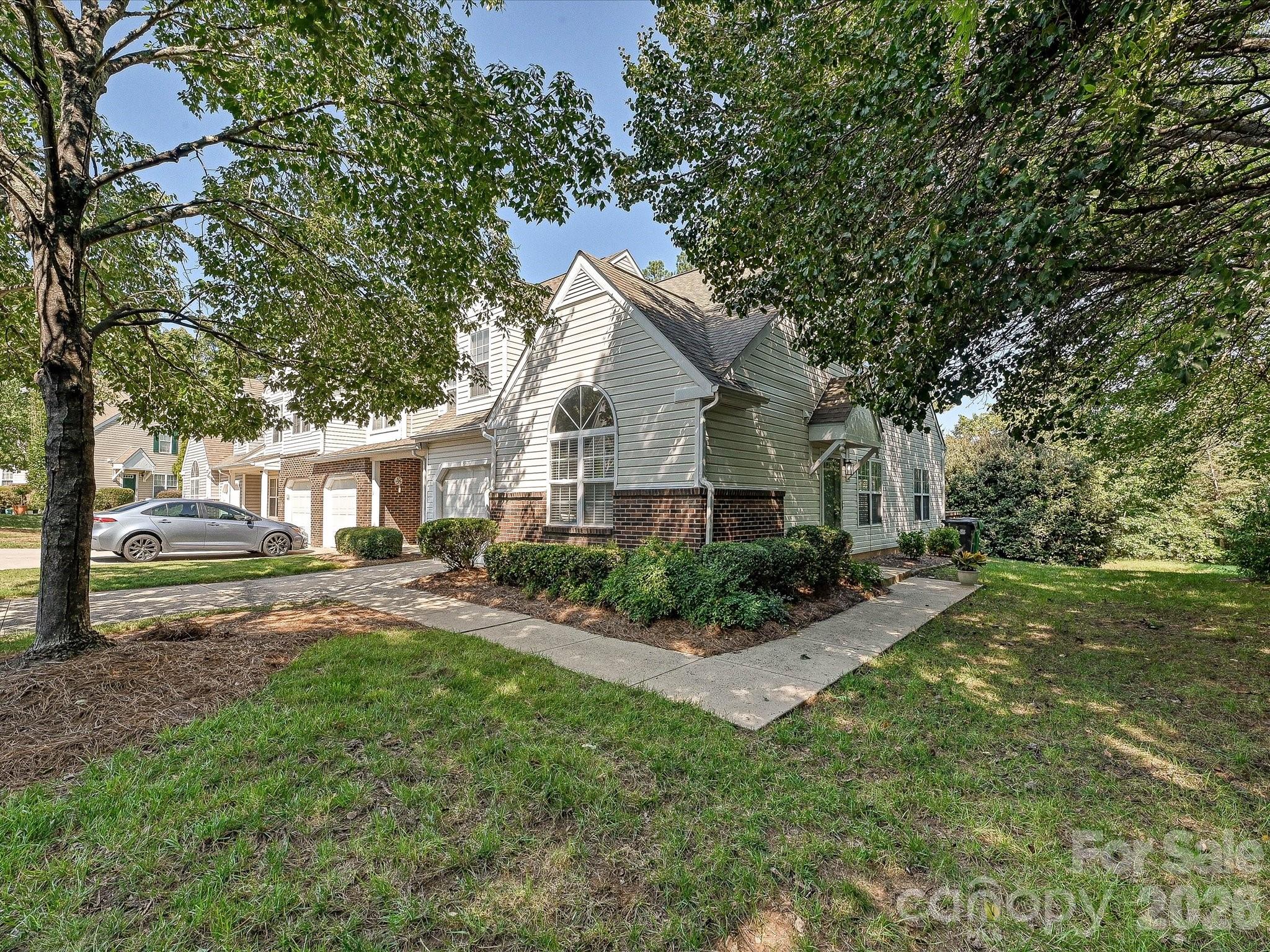 8810 Scotch Heather Way Property Photo 30