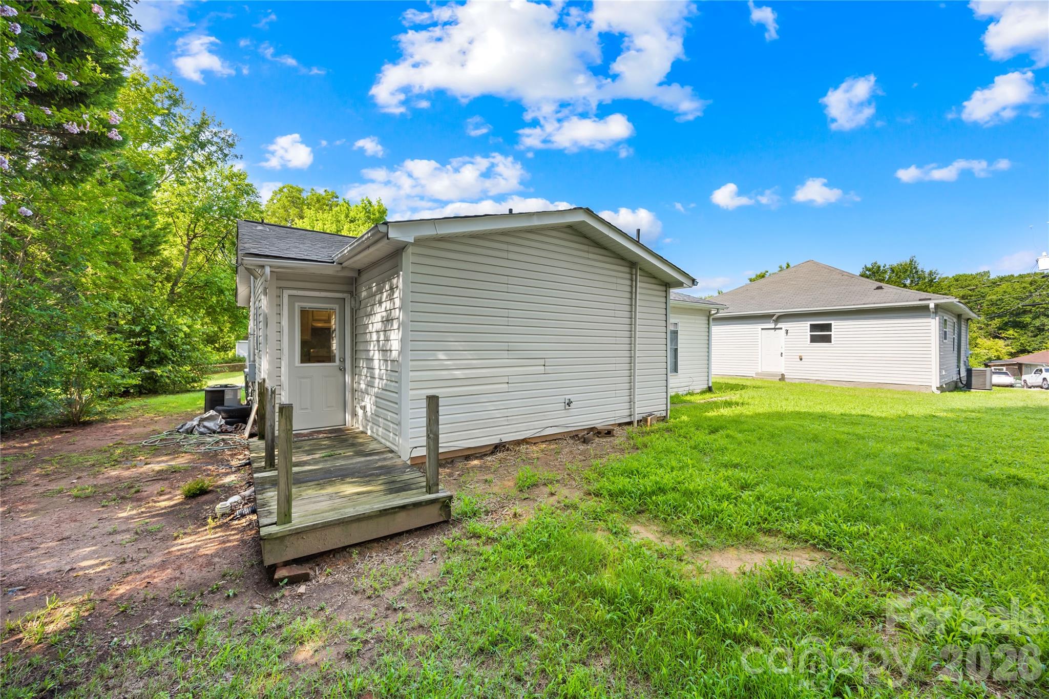 2104 Court Drive Property Photo 20