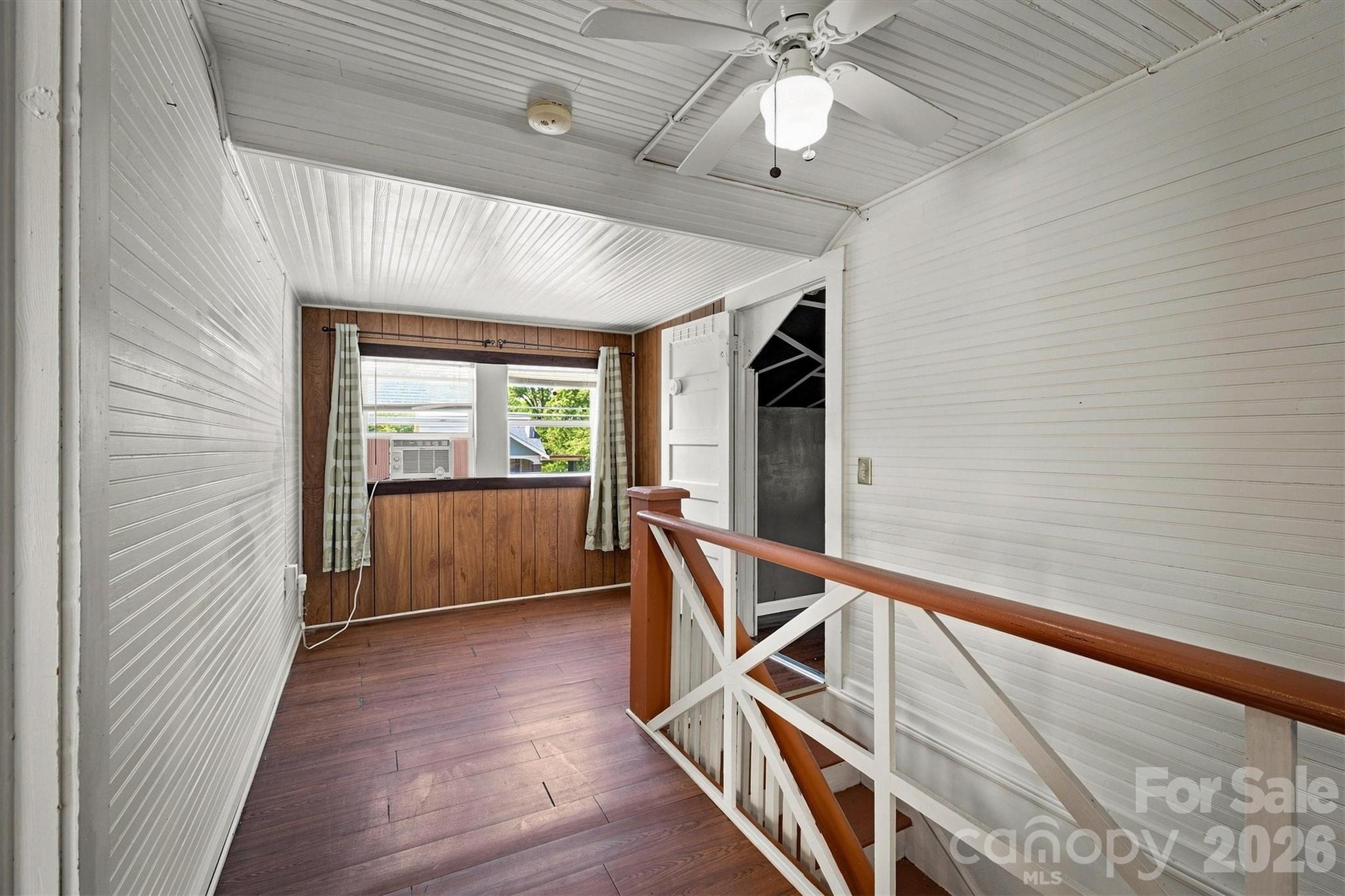 1511 Harper Avenue Property Photo 7