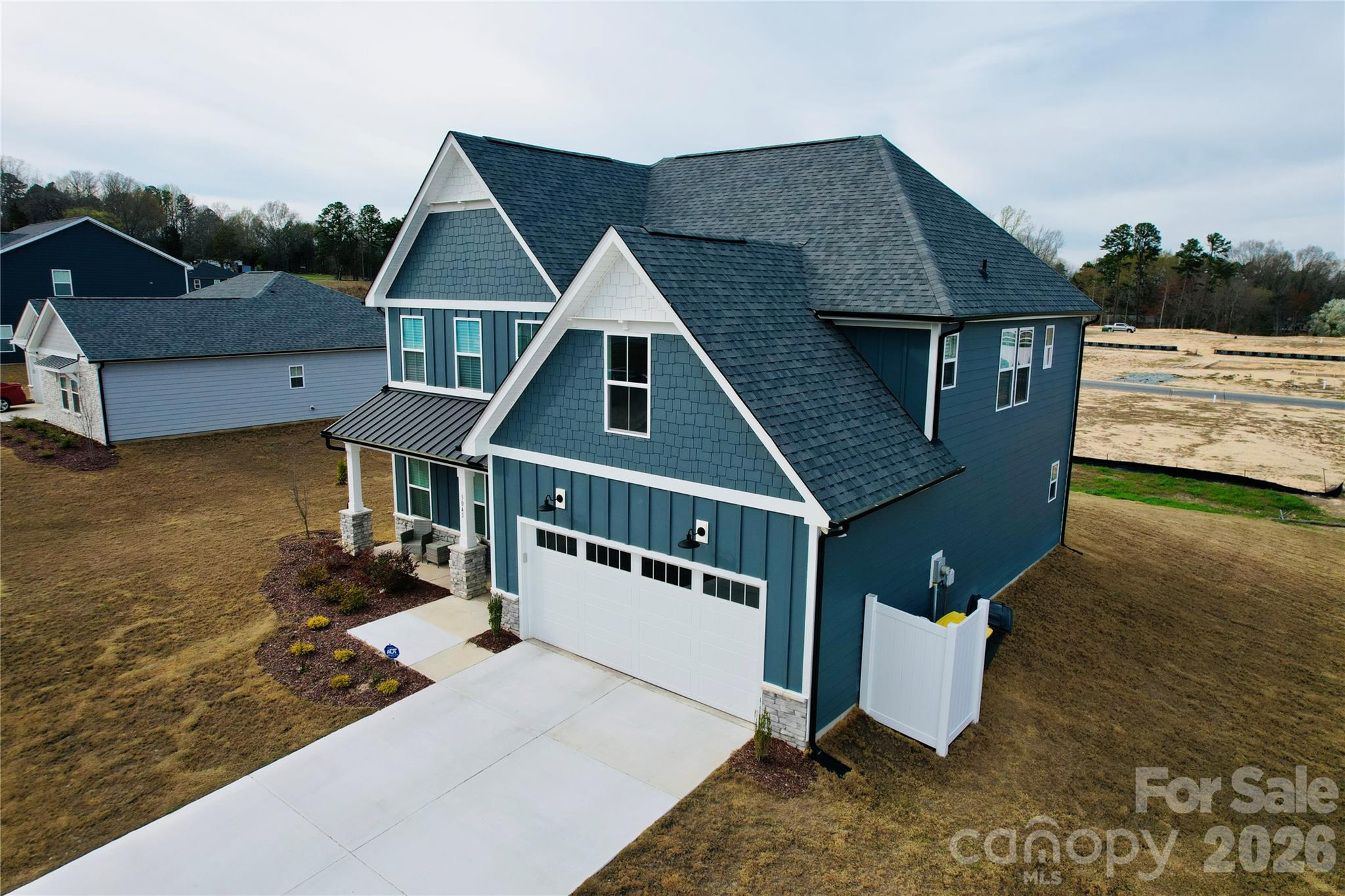 3045 Swallowtail Lane Property Photo 2