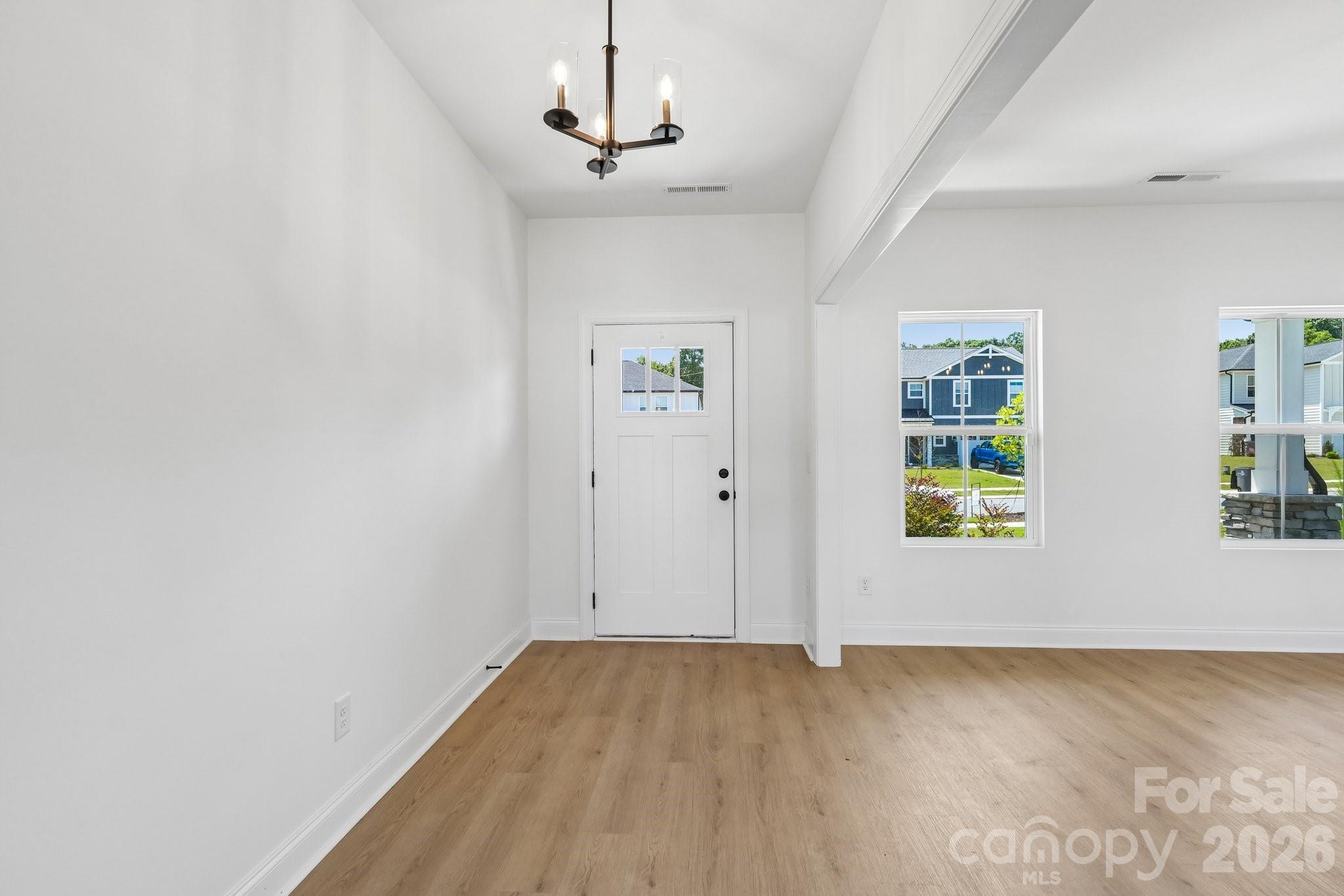 3045 Swallowtail Lane Property Photo 4
