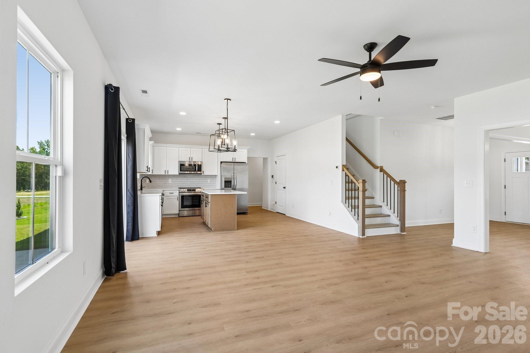 3045 Swallowtail Lane Property Photo 7